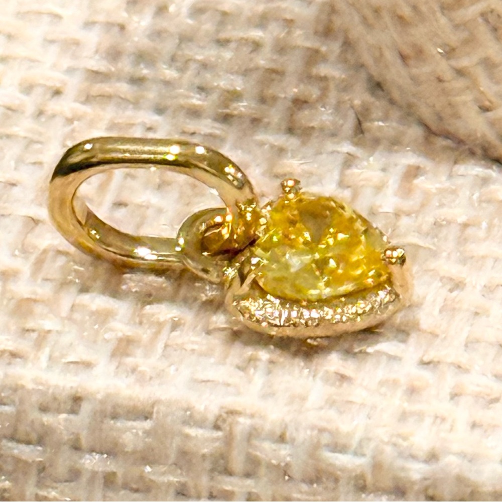 Pandora Gold-Tone Heart Mini Dangle Charm - Picture 3 of 5